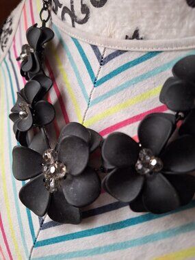 Black Floral Necklace Gothic Glam Statement Diva Gorgeous Grandma